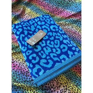 Deborah Connolly Designs Blue Leopard Print Beach Towel NWT 36x68 Cotton Lyocell